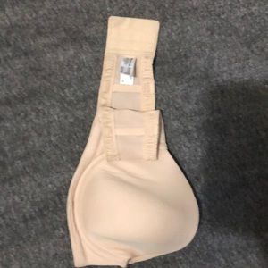 Wacoal strapless bra 32ddd cream